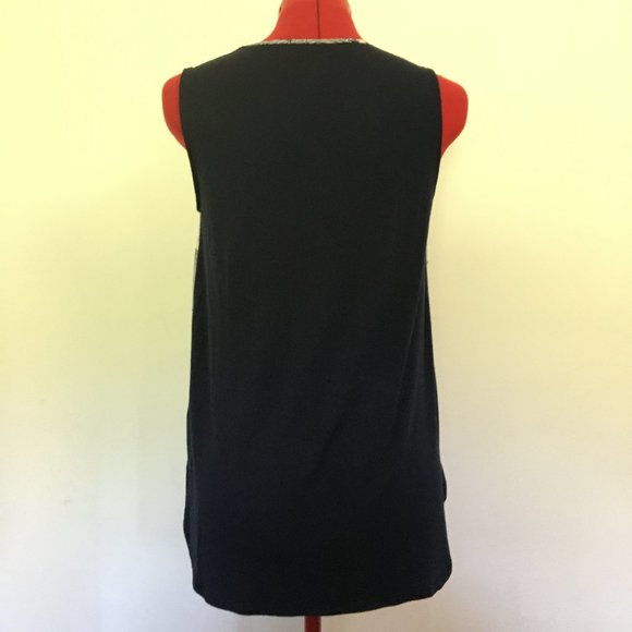 Floral Shell - Picture 3 of 3